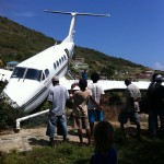 Unions Island – Kiting, Fishing, Surfing and Plane Crash !